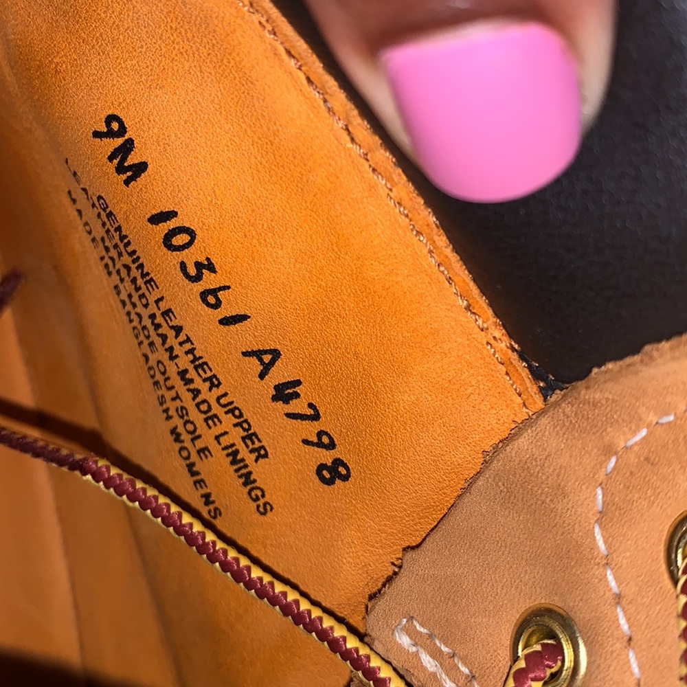 Authentic Timberland Boots - Picture 3 of 9